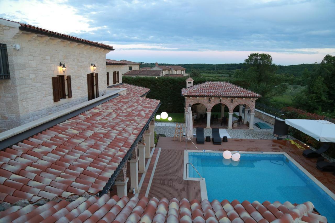Villa Carolus-Luxurious Istrian Villa Barat  Exteriér fotografie