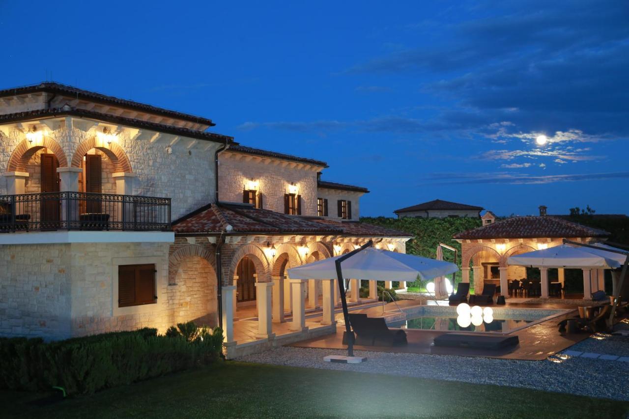 Villa Carolus-Luxurious Istrian Villa Barat  Exteriér fotografie