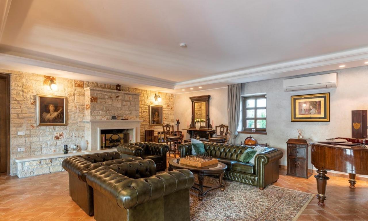 Villa Carolus-Luxurious Istrian Villa Barat  Exteriér fotografie