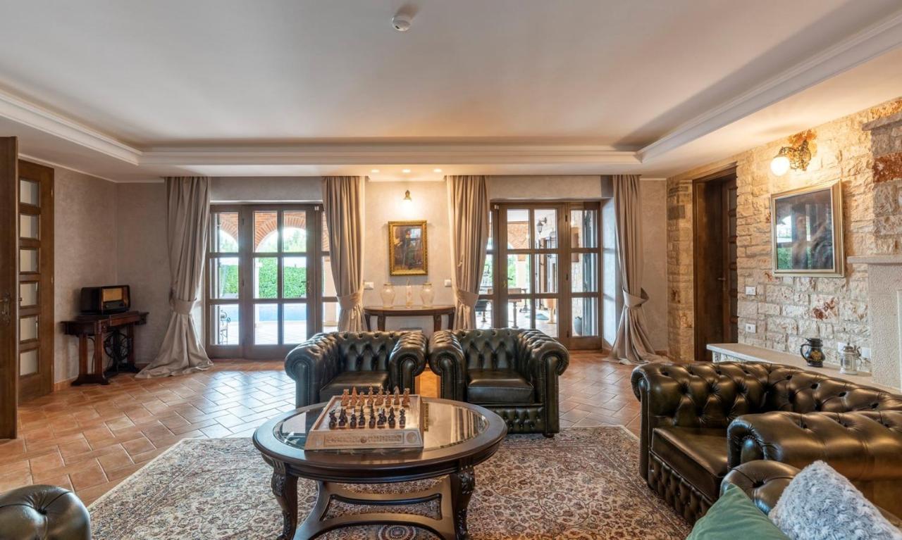 Villa Carolus-Luxurious Istrian Villa Barat  Exteriér fotografie
